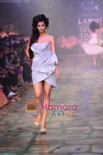 Model walk the ramp for Gauri Nainika show at Lakme Fashion Week 2011 Day 5 in Grand Hyatt, Mumbai on 15th March 2011 (81).JPG